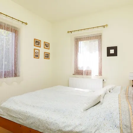 Nadori 3 By Interhome