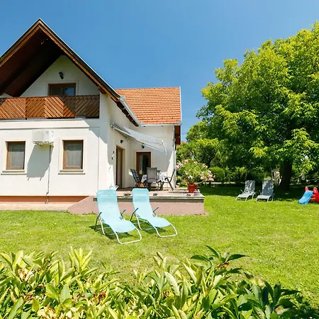 Junglans 3 By Interhome Апартаменты